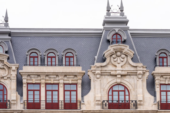 MON facade
